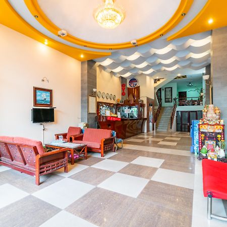 Golden Gate 1 Hotel Da Nang Bagian luar foto