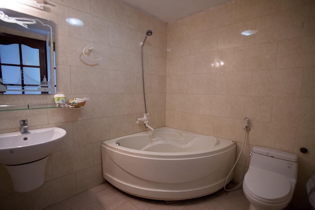 Golden Gate 1 Hotel Da Nang Ruang foto
