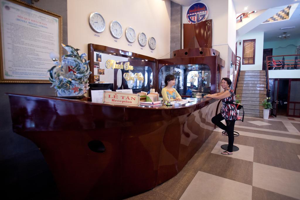 Golden Gate 1 Hotel Da Nang Bagian luar foto