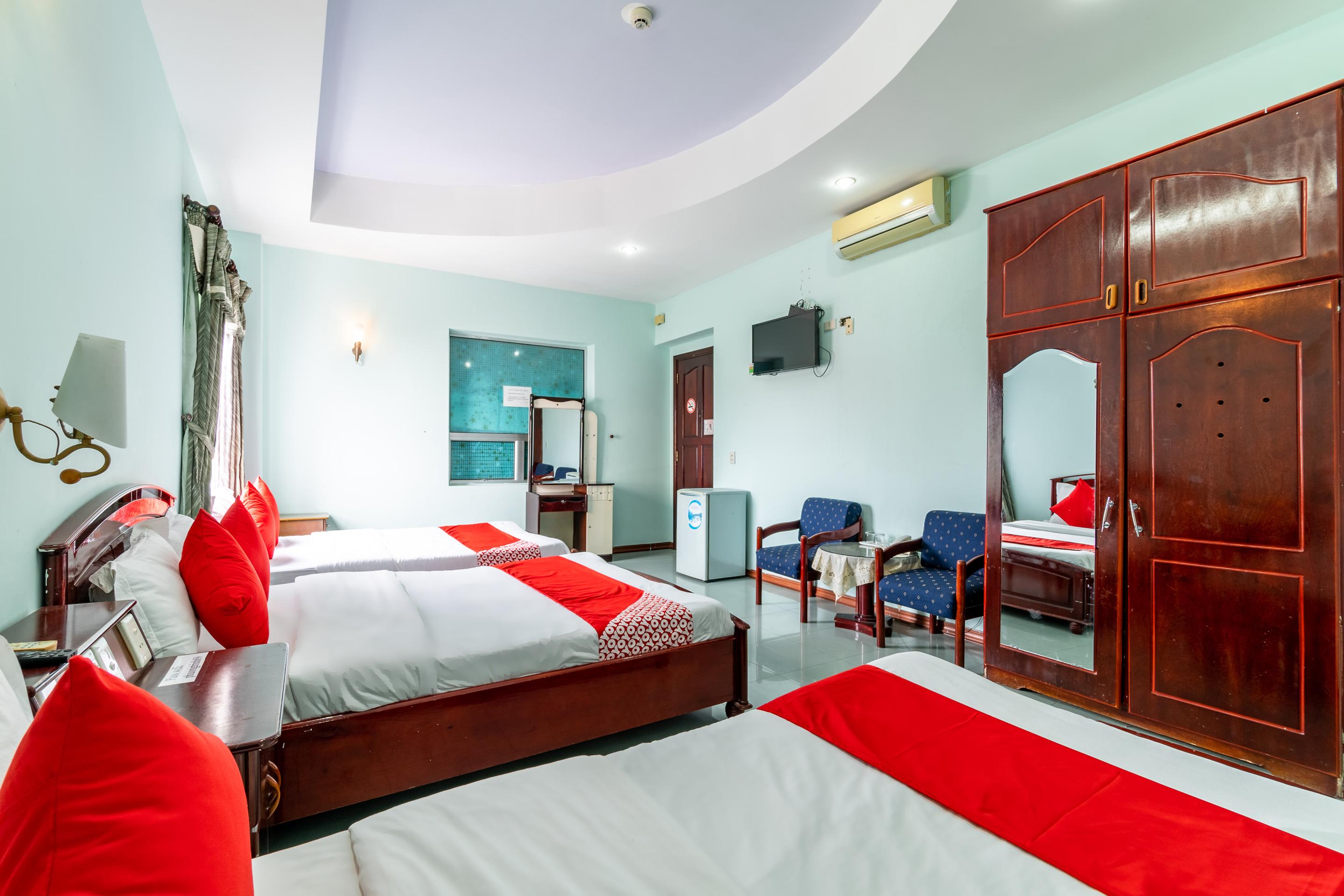 Golden Gate 1 Hotel Da Nang Bagian luar foto