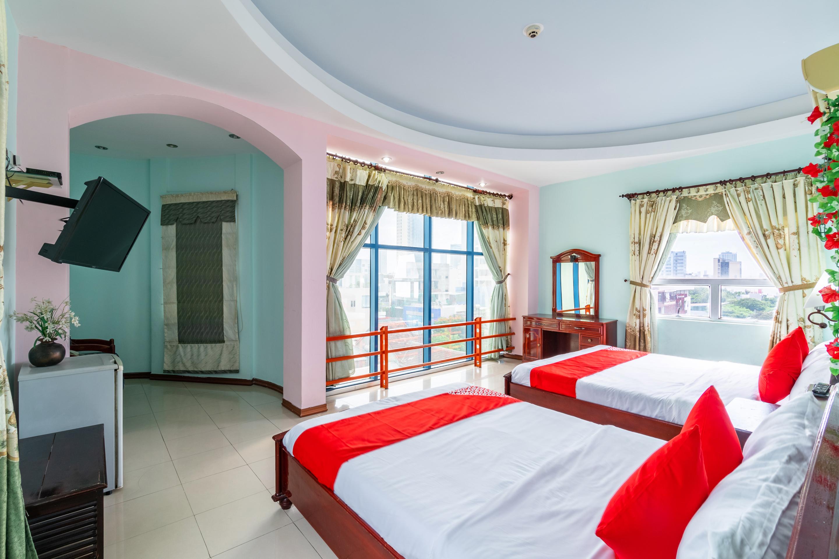 Golden Gate 1 Hotel Da Nang Bagian luar foto