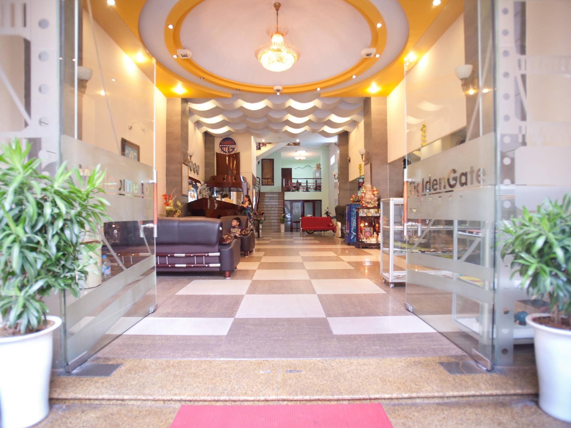 Golden Gate 1 Hotel Da Nang Bagian luar foto